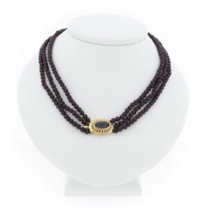 Antieke granaat kralen ketting met gouden sier slot | 62 cm