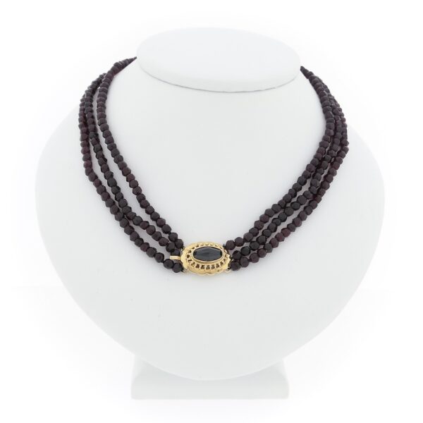 Antieke granaat kralen ketting met gouden sier slot | 62 cm